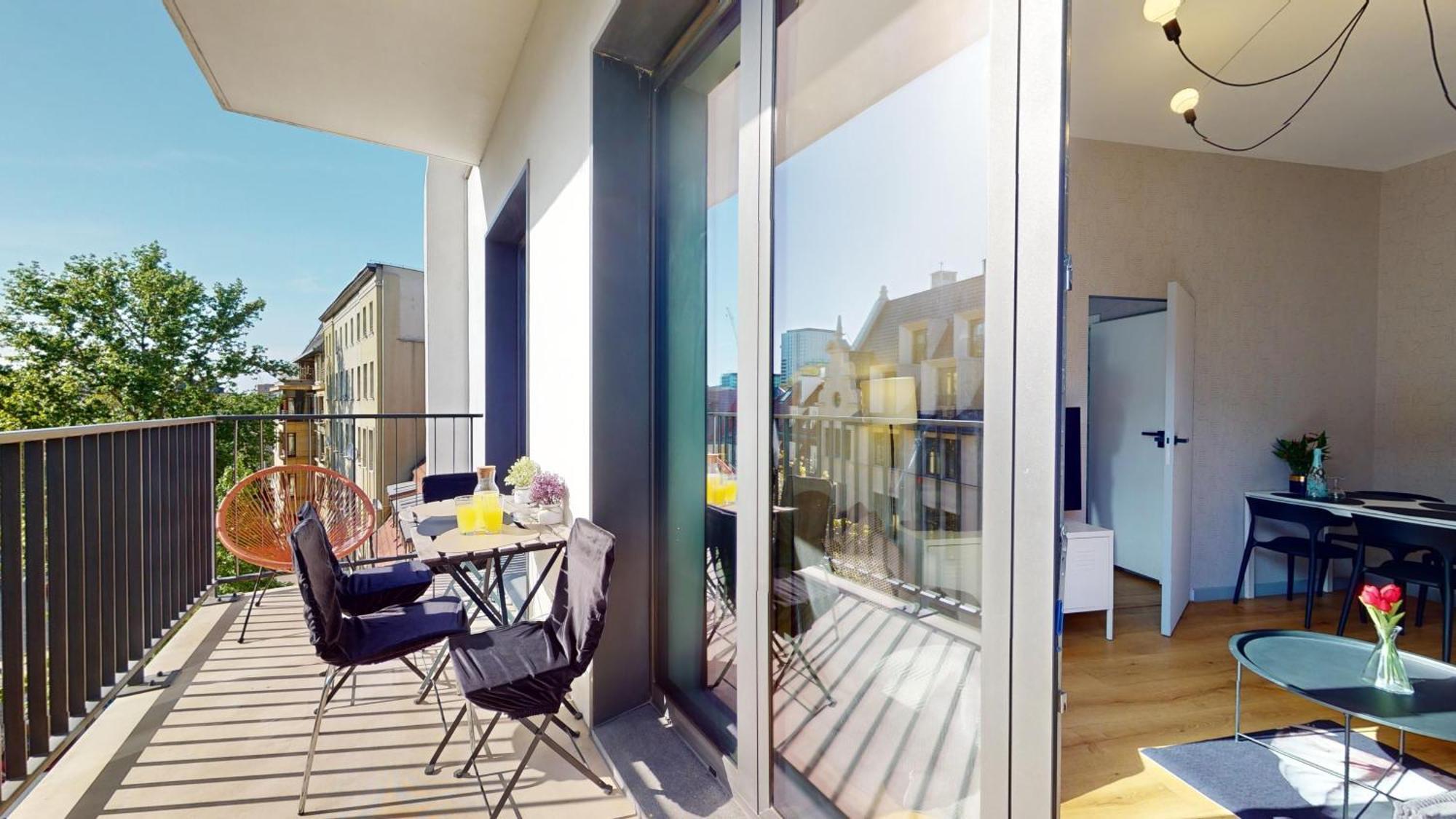 Family House Near The Market Square -Perfect For Family & Business Stays - Ksiecia Witolda Street 500 Steps To Market Square - 2 Bedrooms,2 Parking Places Breslavia Exterior foto